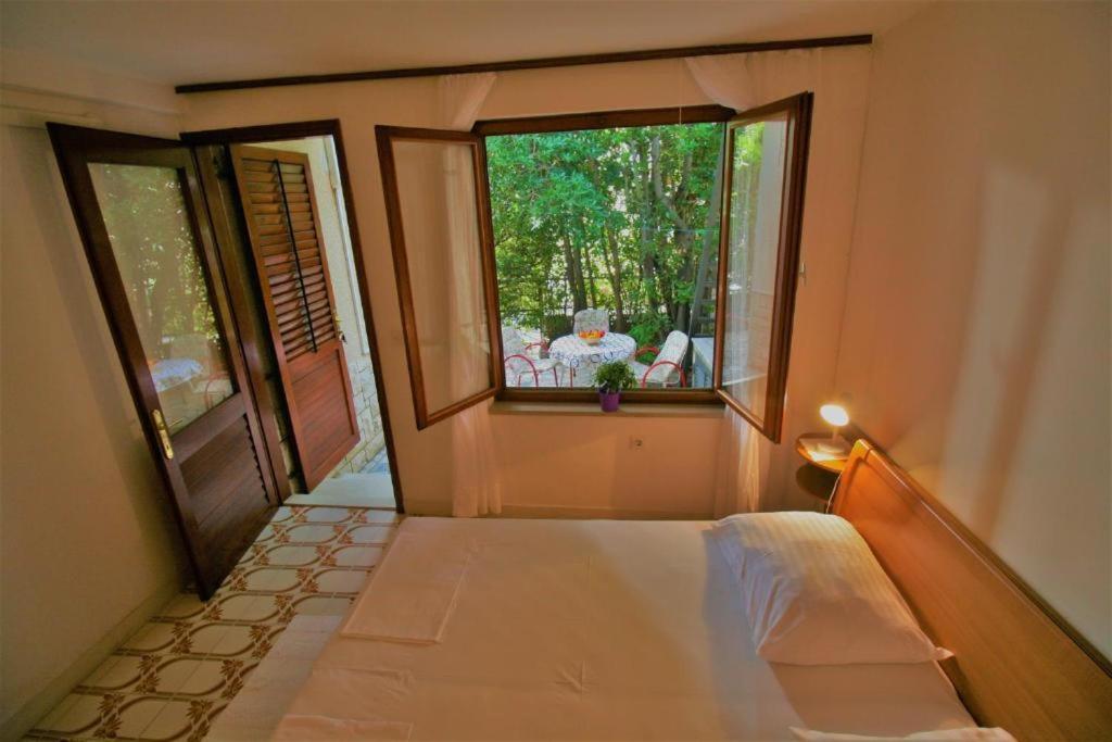 Apartments Lonzor I Selce Εξωτερικό φωτογραφία